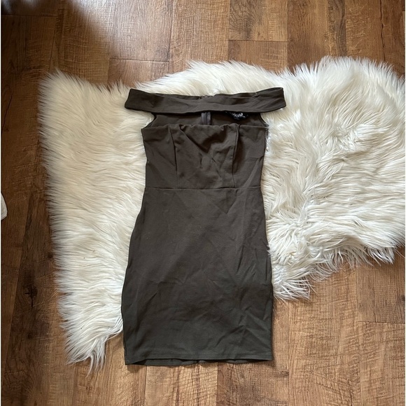 LULU’S Modern Take Olive Green Off The Shoulder Dress - Picture 3 of 4